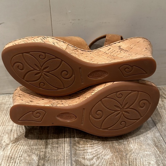 Born wedge heels, tan, Size 8.5 - Picture 6 of 7